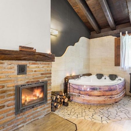 Pensjonat Casa Senderuela Panzares Zewnętrze zdjęcie