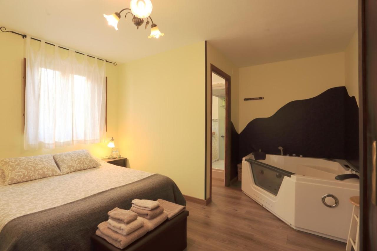 Pensjonat Casa Senderuela Panzares Zewnętrze zdjęcie