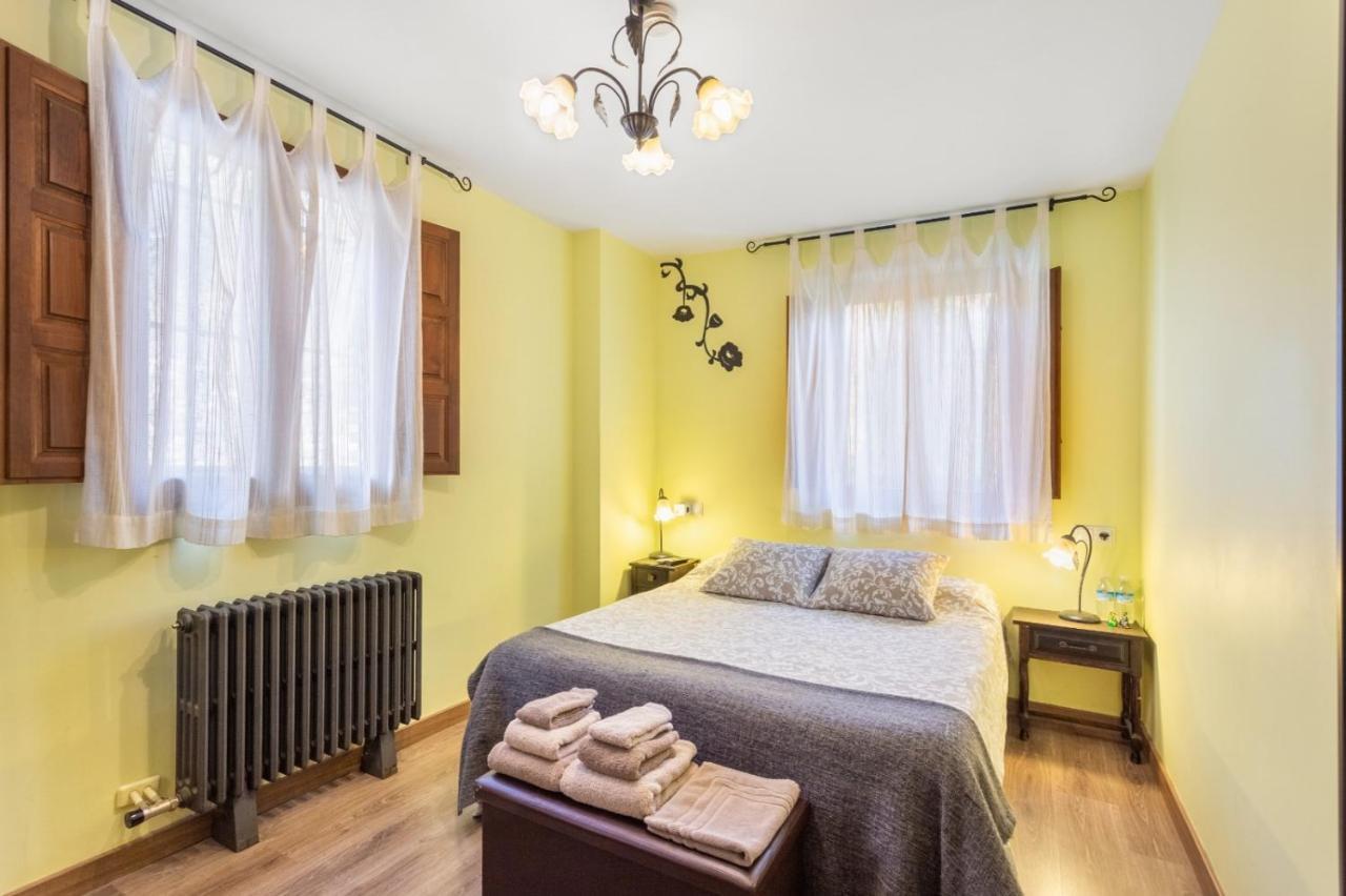 Pensjonat Casa Senderuela Panzares Zewnętrze zdjęcie