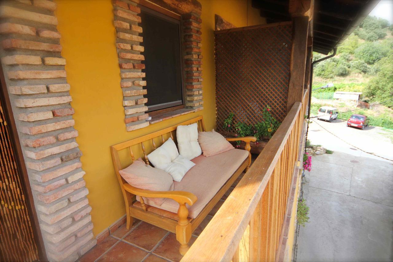 Pensjonat Casa Senderuela Panzares Zewnętrze zdjęcie