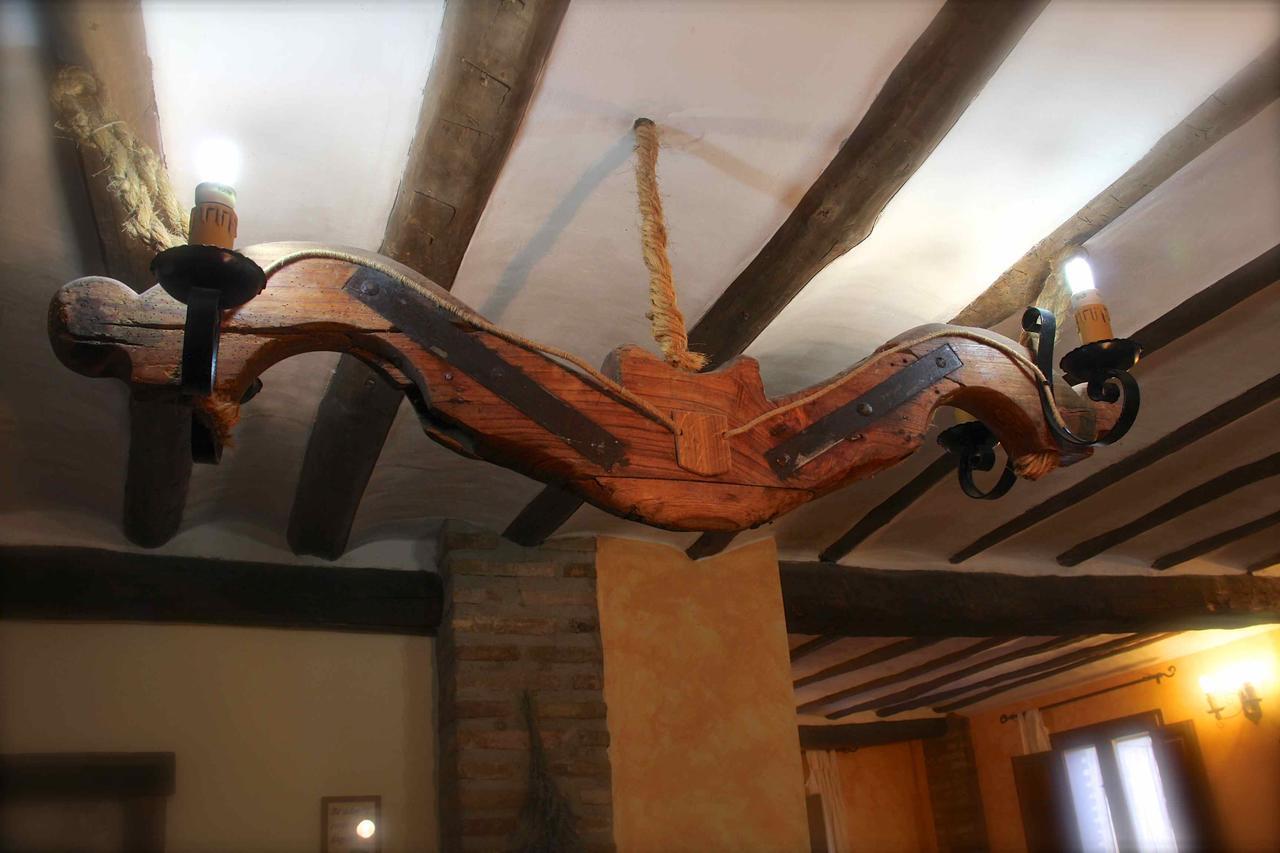 Pensjonat Casa Senderuela Panzares Zewnętrze zdjęcie
